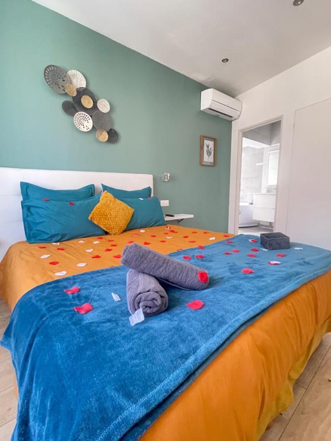 Le Bourget - Suite Romantique Narbonne Exteriér fotografie