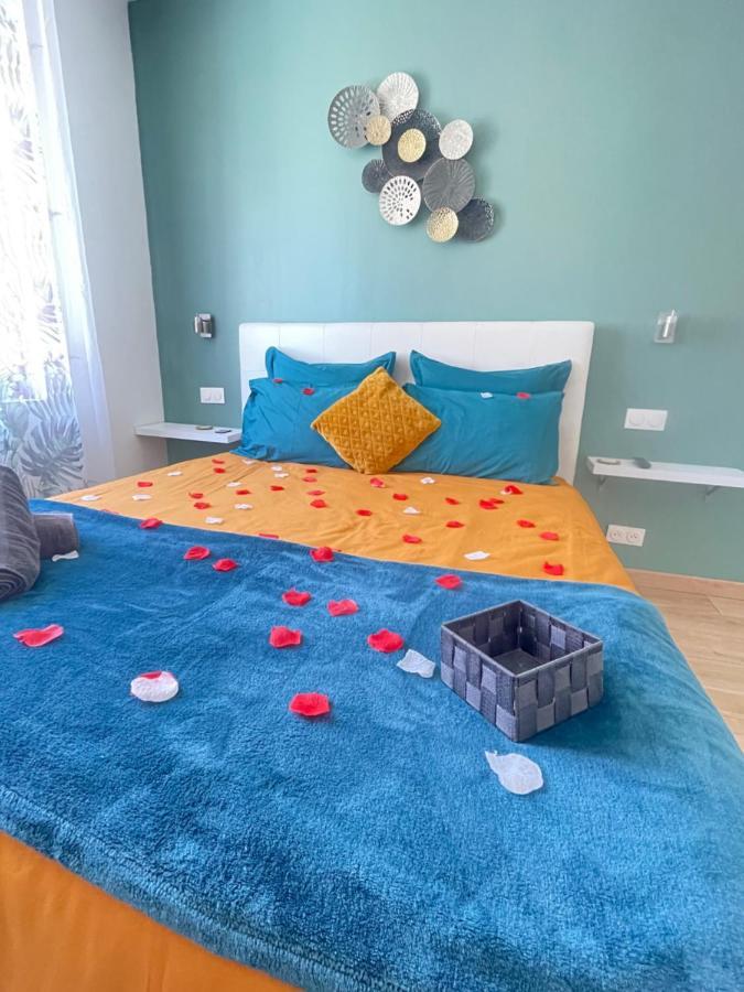 Le Bourget - Suite Romantique Narbonne Exteriér fotografie